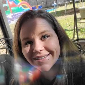 Meet your Posher, Damara